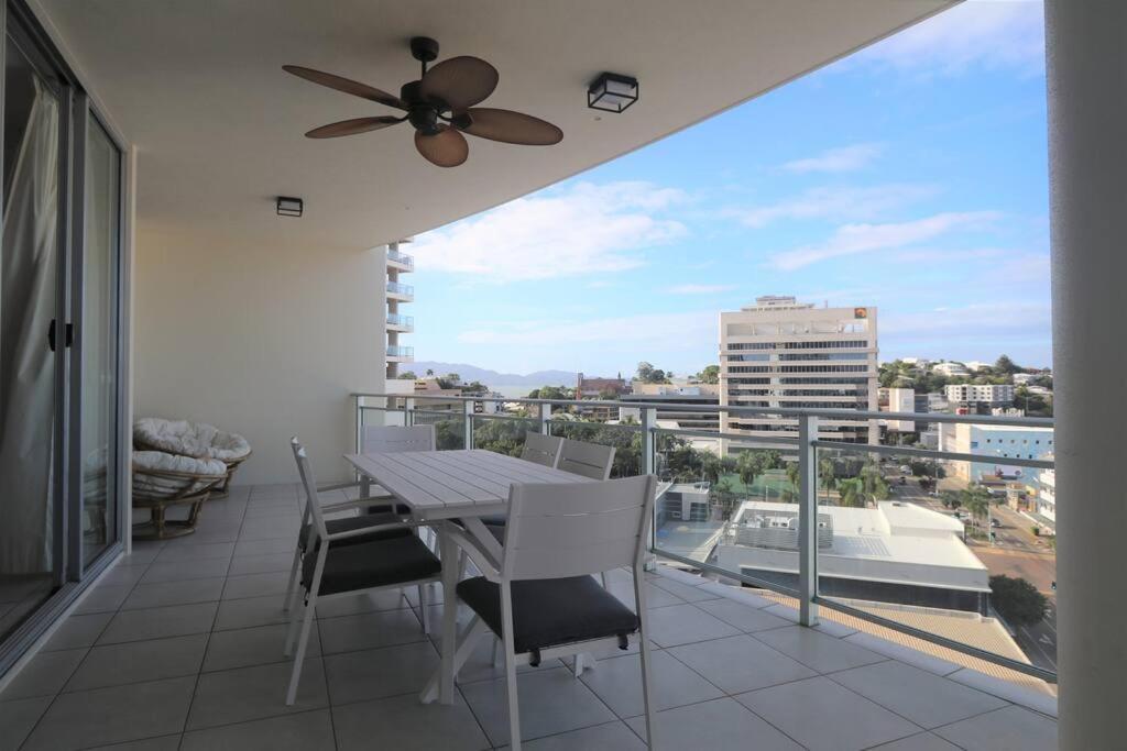 Townsville City Ocean View Apartment Exterior photo